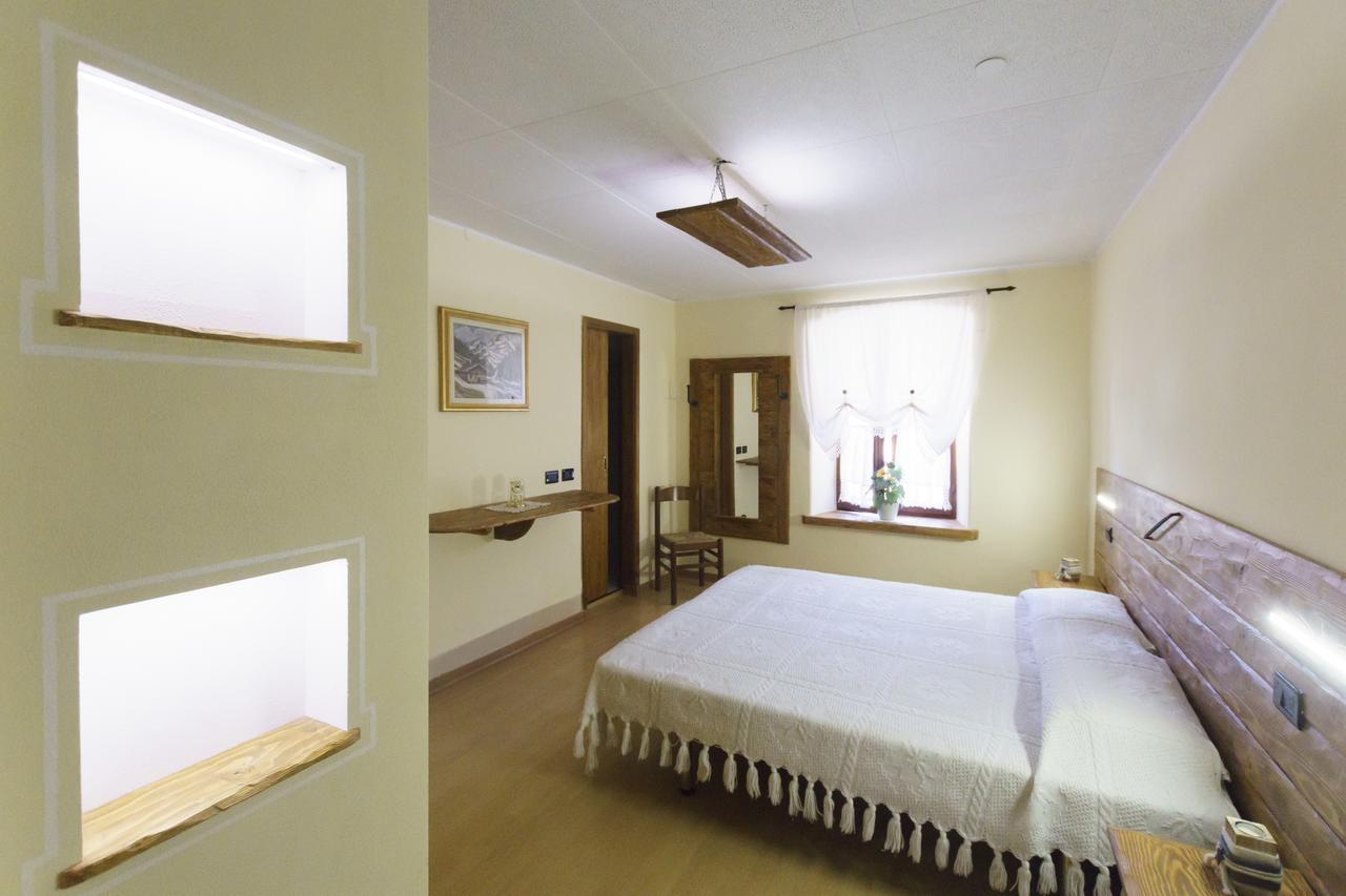 Albergo Roncone Exteriér fotografie